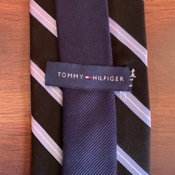 TOMMY HILFIGER Black Silk Striped Repp Tie - Picture 4 of 10